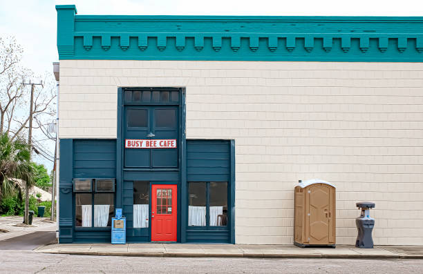 Best Construction site porta potty rental  in Plainville, KS